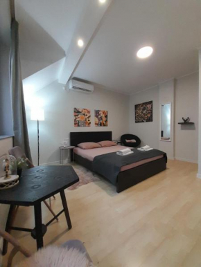 Cool & Cozy Center